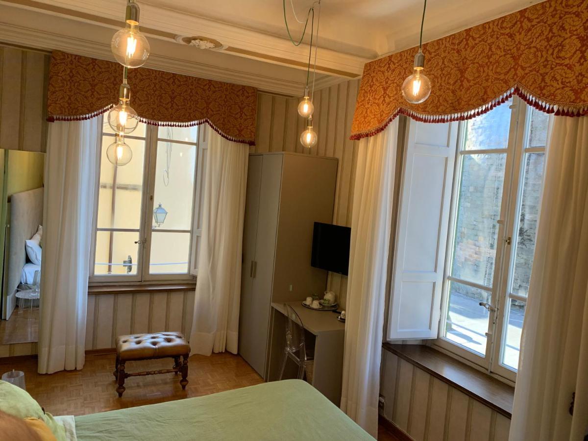 卢卡La Terrazza Di Via Elisa住宿加早餐旅馆 外观 照片