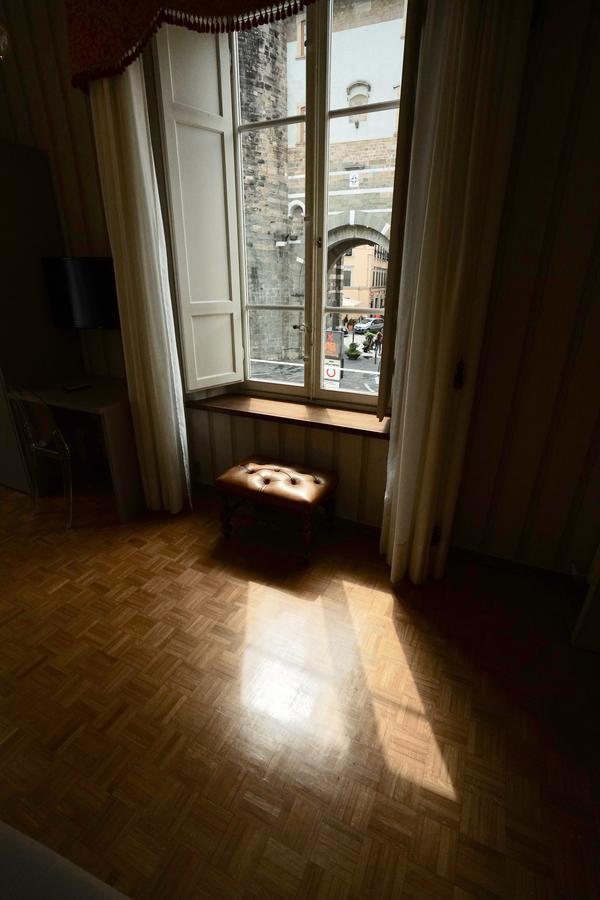 卢卡La Terrazza Di Via Elisa住宿加早餐旅馆 外观 照片