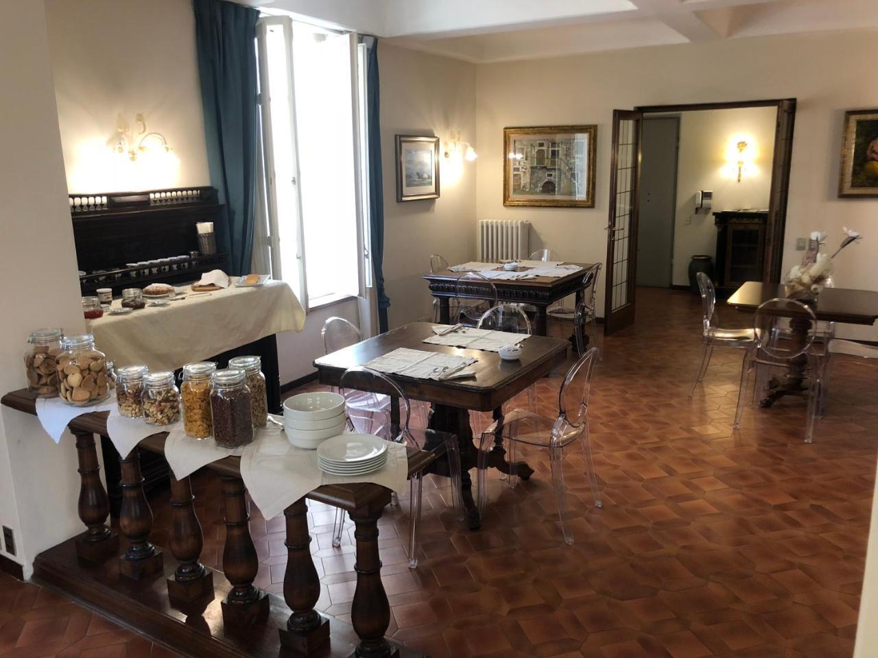 卢卡La Terrazza Di Via Elisa住宿加早餐旅馆 外观 照片
